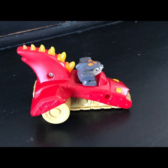 Set of 3 McDonald’s Skylanders 2016 Toys Shark Shooter Terrafin & Roller Brawl - Picture 6 of 11